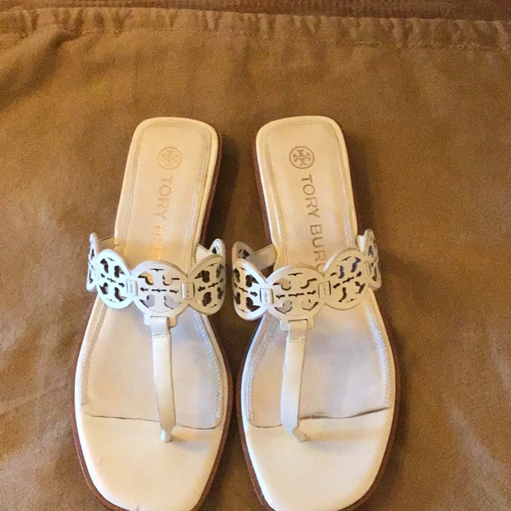 Tory Burch off white Sandals